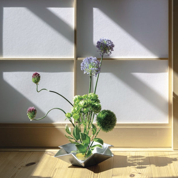 Kenzan_For_IKEBANA_grande.jpg?