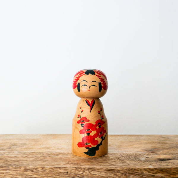 Kokeshi antiguas 2025