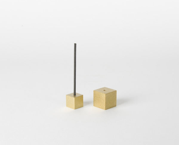 Cube Incense Holder | Gold | Sumitani Saburo Shoten – ZAKKAsine