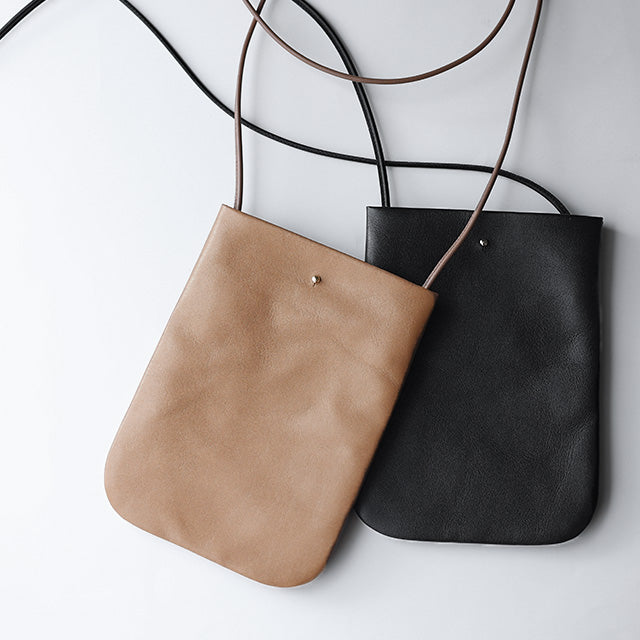 Domestic Cowhide Pochette | NAKAGAWA MASASHICHI SHOTEN