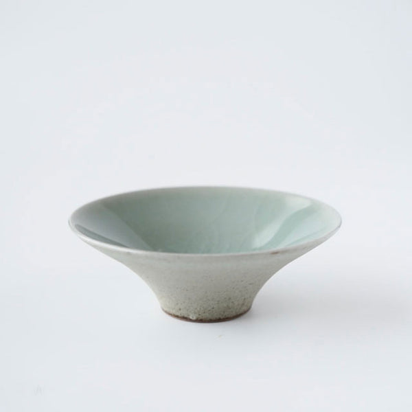 Nabeshima Celadon Flower Vase – FEW | Nabeshima Kosengama
