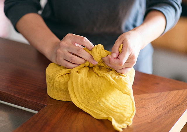 Hanafukin Kitchen Towel in colour Gentian | NAKAGAWA MASASHICHI SHOTEN