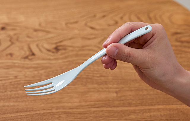 Smooth Enamel Fork – Large | Nakagawa Masashichi shoten