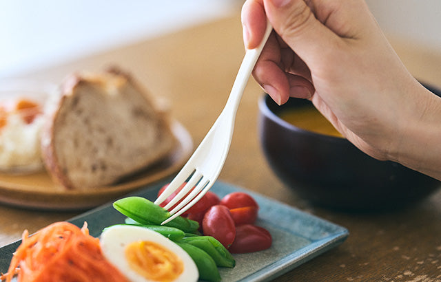 Smooth Enamel Fork – Large | Nakagawa Masashichi shoten