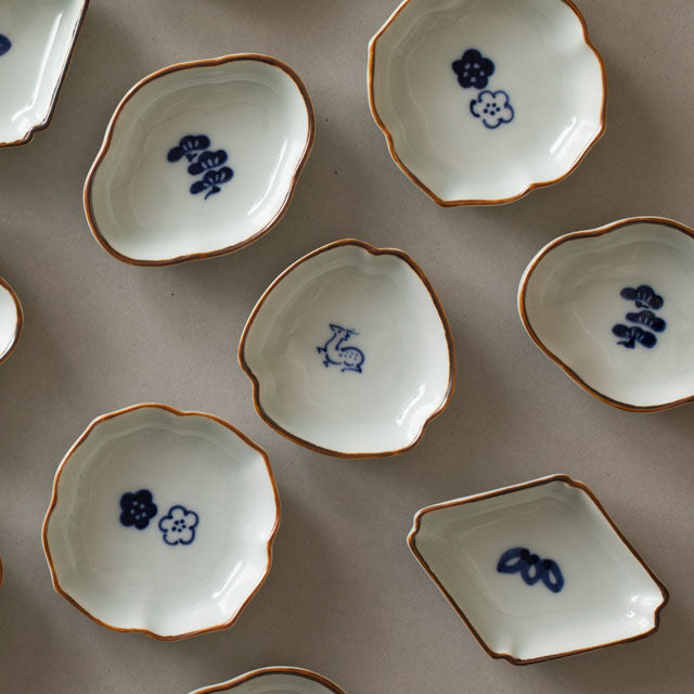 Hand-painted Arita-yaki Mamezara  | NAKAGAWA MASASHICHI SHOTEN