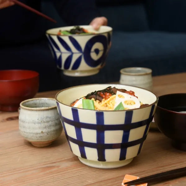 HASAMI Donburi Bowl  | Lattice
