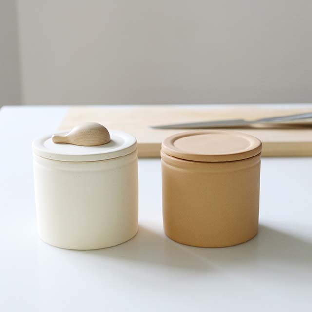 Tokoname Salt Jar | NAKAGAWA MASASHICHI SHOTEN