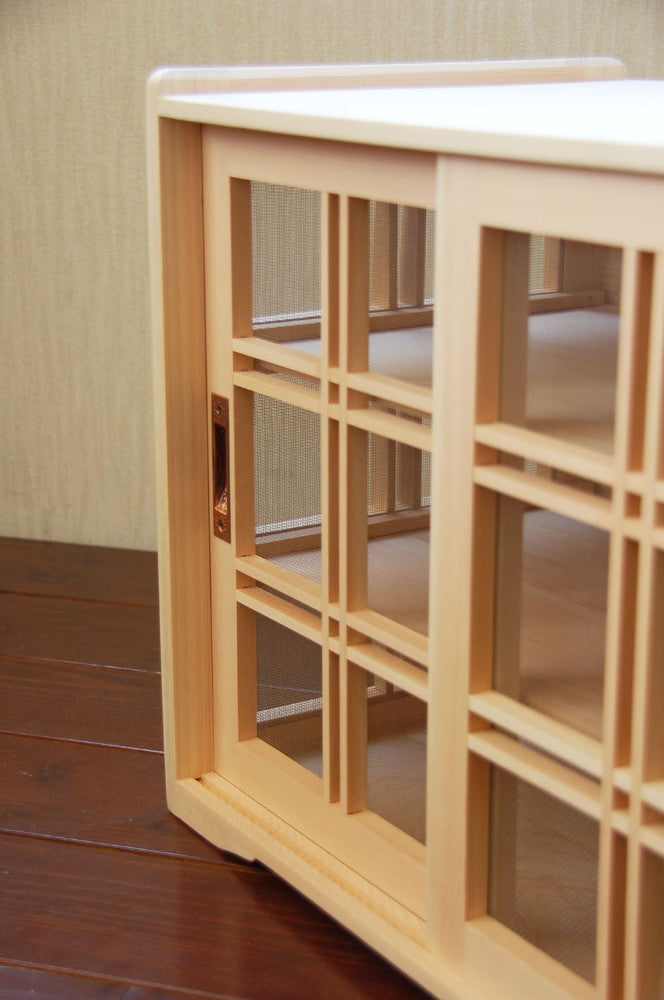 Hinoki storage cabinet | Sliding door