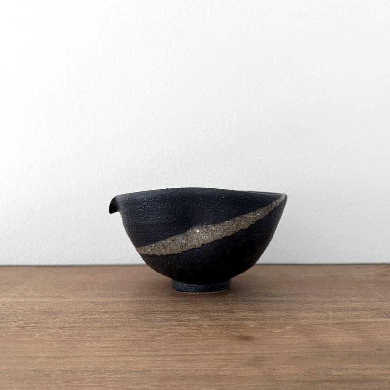 Black Ash Katakuchi Pourer | Handmade Shigaraki Ware