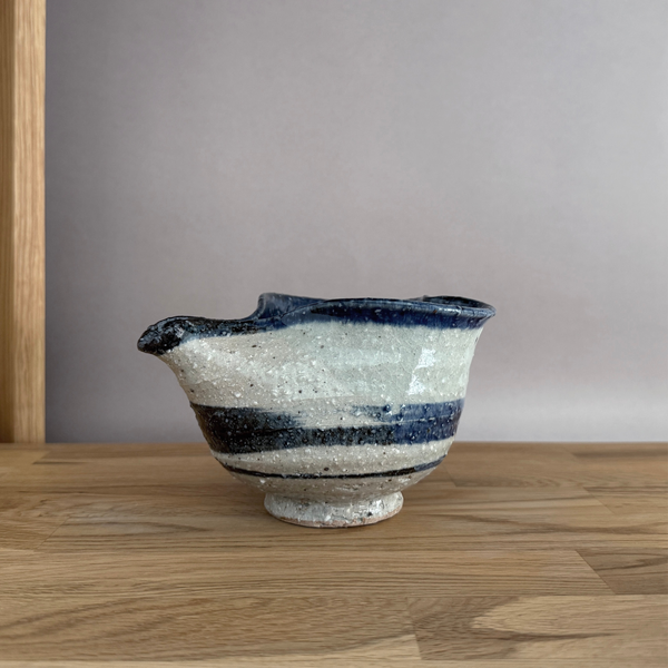 Gouzume Brushed Pouring Vessel (Large)| Handmade Shigaraki Ware