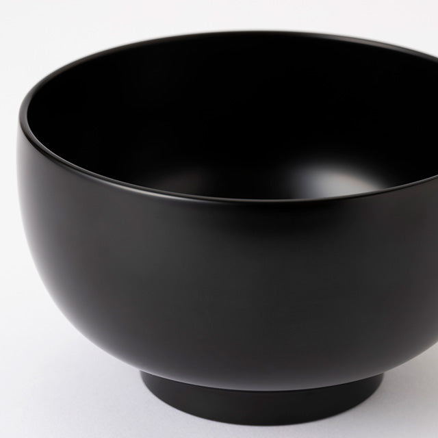 Dishwasher-Safe Black Urushi Bowl - Medium | NAKAGAWA MASASHICHI SHOTEN