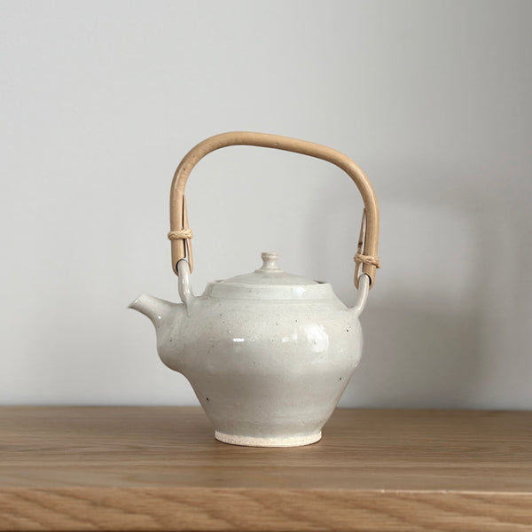 IGA TEAPOT (Dobin) | Azmaya