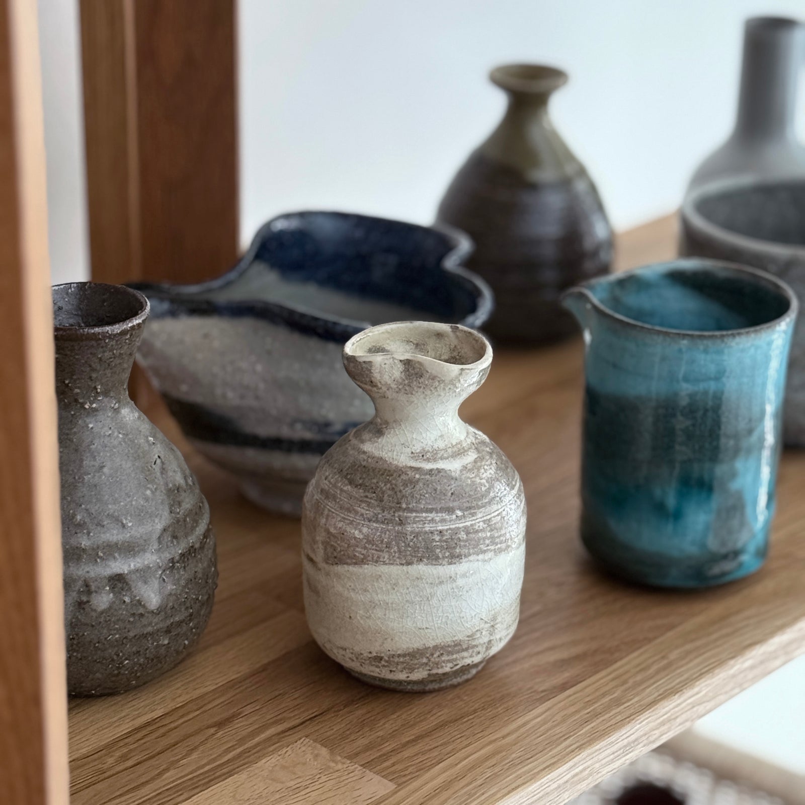 Hakeme Tokkuri Sake Pouring Vessel | Handmade Shigaraki Ware