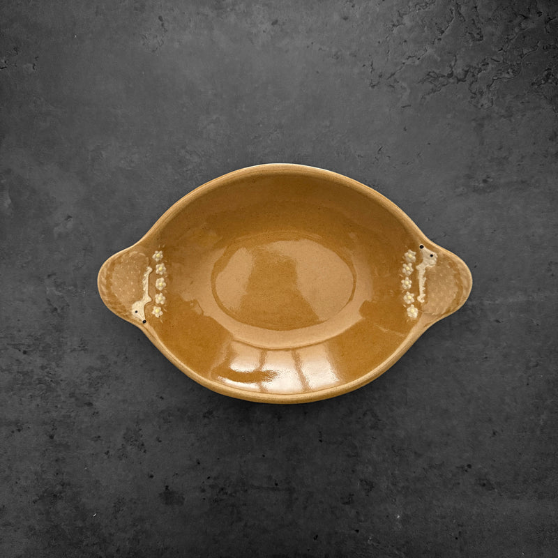 Oven-Safe Gratin Dish with Hedgehog and Flowers  | On the Table | Yoshizawagama