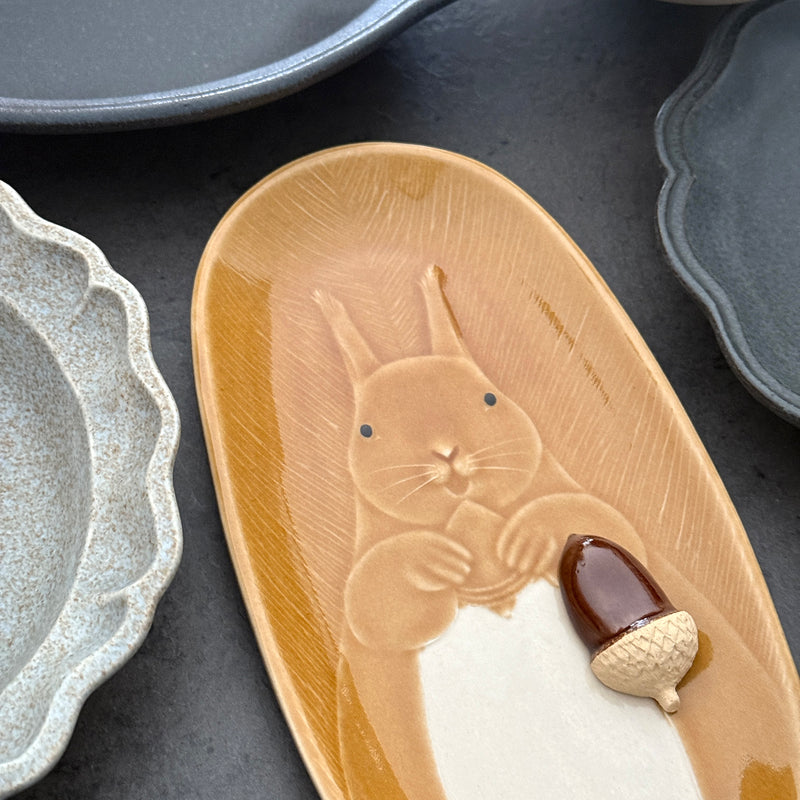Squirrel Plate with Bonus Acorn Chopstick Rest | On the Table | Yoshizawagama
