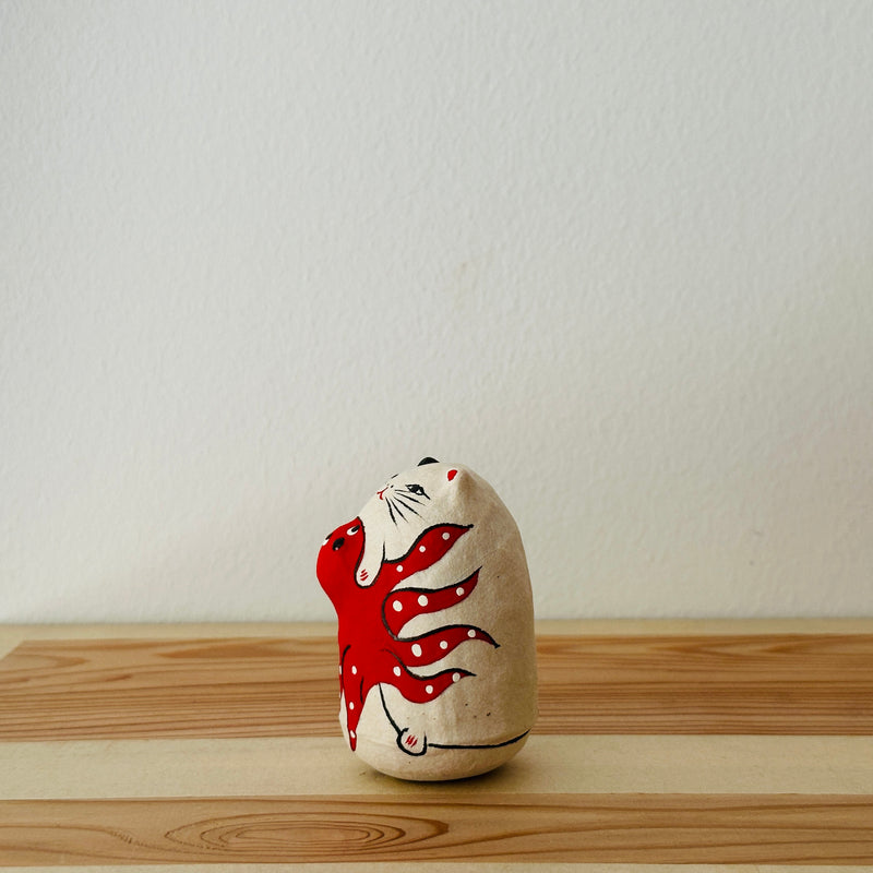 Coshell Happy Cat Papier-mache Tumbling Doll |COSHELL – ZAKKAsine