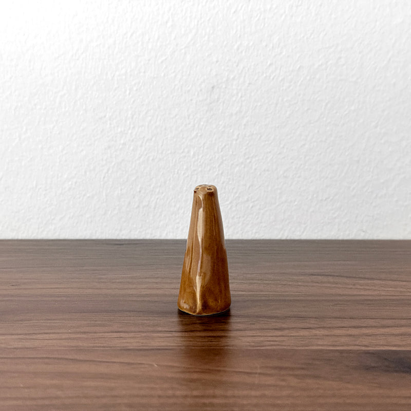 Brown bear Ring Stand