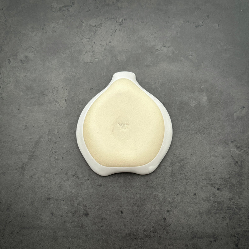 Polar Bear Small Plate | ON THE TABLE | Yoshizawagama