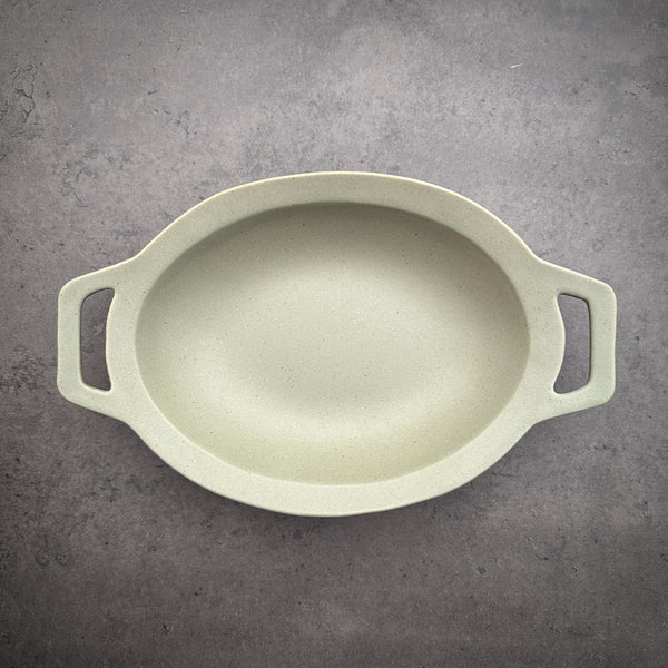 Olive Green Handled Pottery Bowl - Large  | ON THE TABLE | Yoshizawagama
