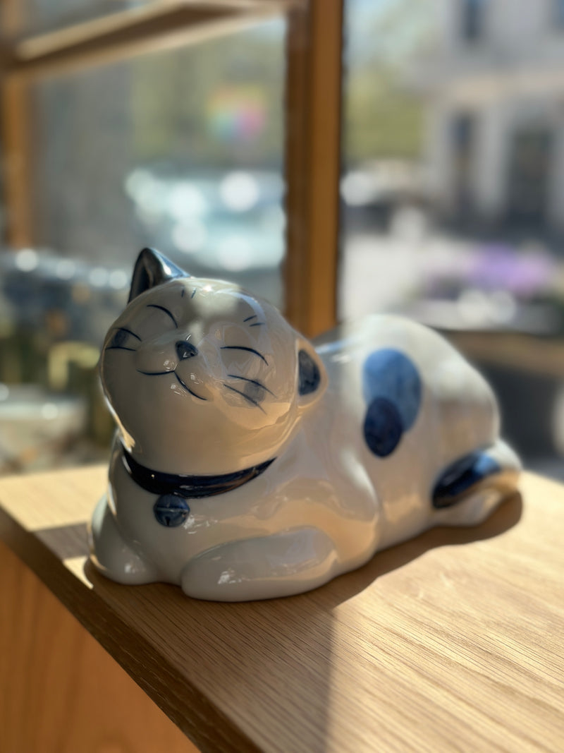 CERAMIC pillow | meow