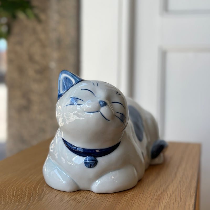 CERAMIC pillow | meow