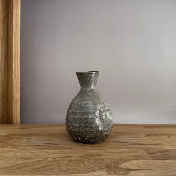 Inguin Glaze Tokkuri | Handmade Shigaraki Ware