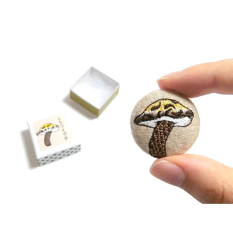 Brooch／Torafuiguchi mushroom