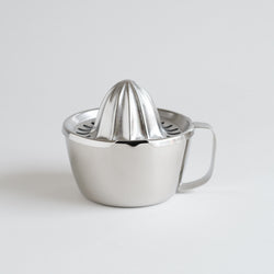 lemon squeezer with cup