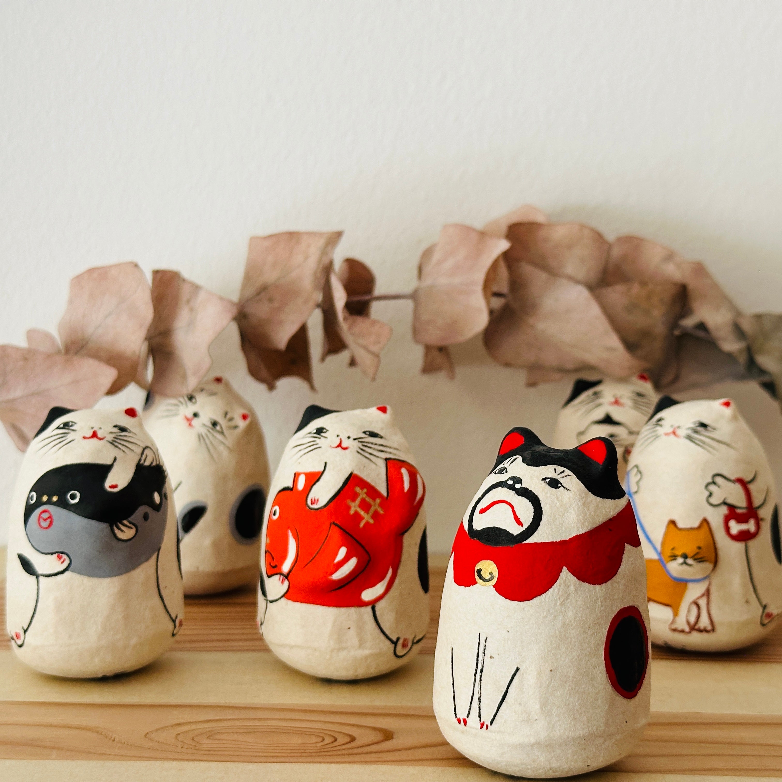 Polar Bear Papier-mache Tumbling Doll ｜COSHELL – ZAKKAsine