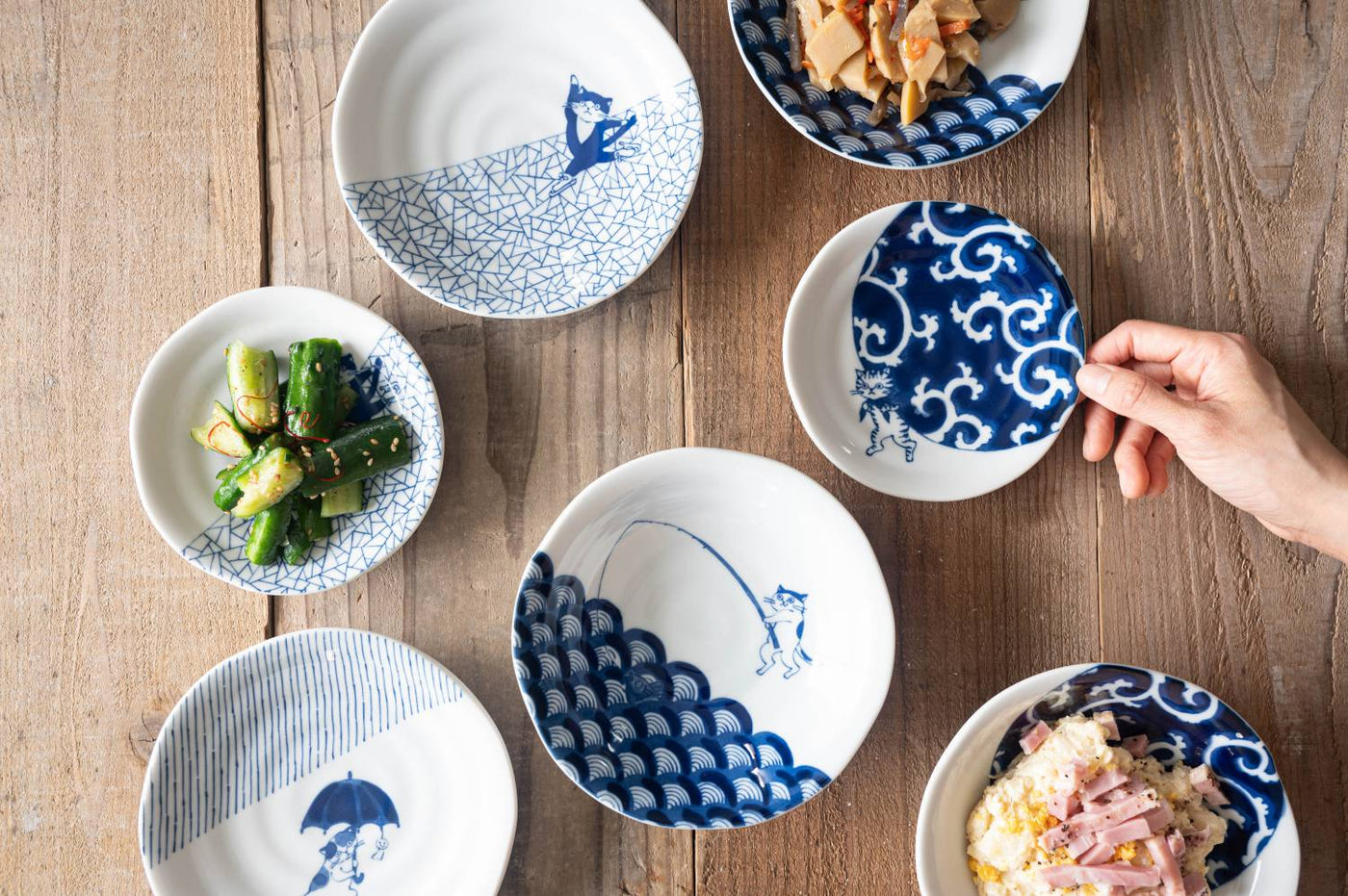 SHICHITA Cat 13cm Small Plate Hyouretsumon | Japanese Porcelain