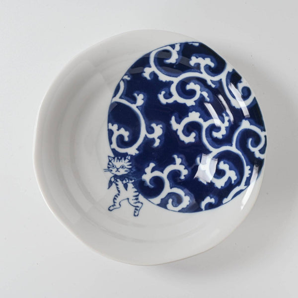 SHICHITA Cat 16.5cm Shallow Bowl – Karakusa