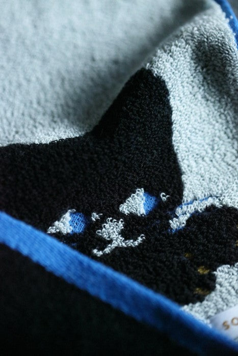 CAT TOWEL