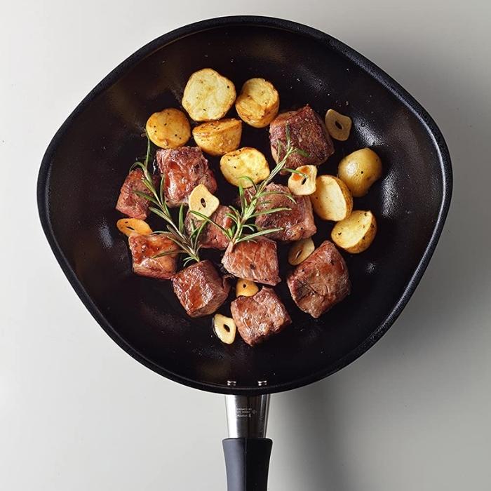 Sori Yanagi Design Iron Frying Pan
