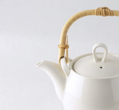 FIGUE round tea pot