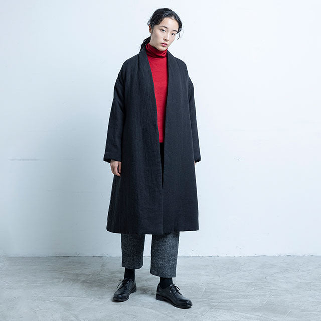 Warm coat with hemp wool