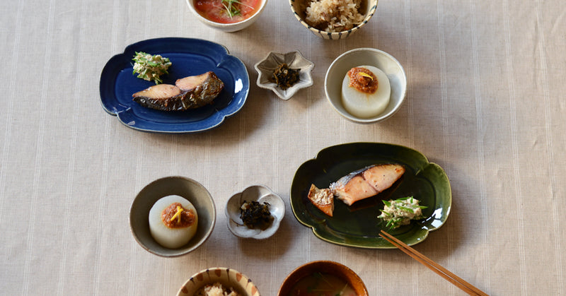 LIEN flower-shaped plate L