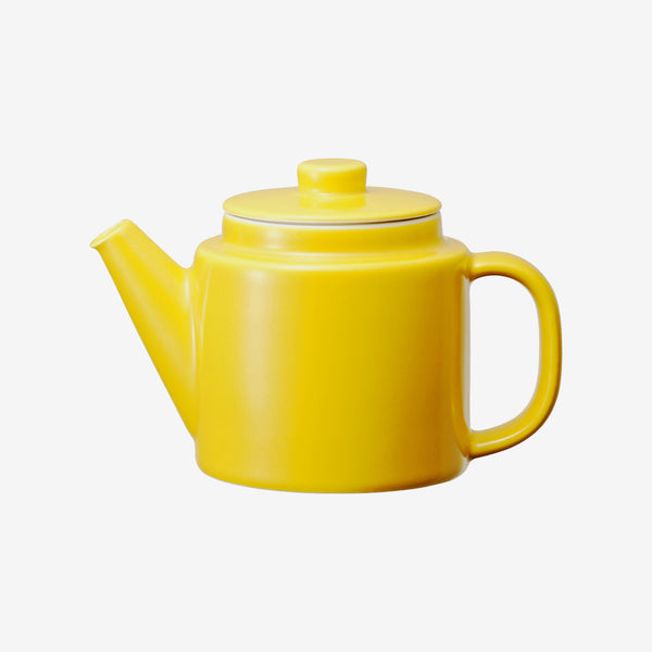 Hasami Yellow teapot | COMMON