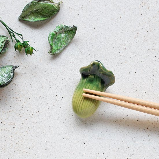 Brassica campestris | Chopstick rest