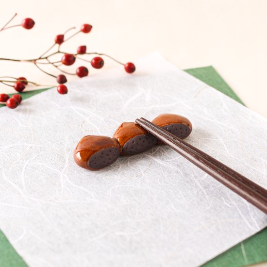 chestnut | Chopstick rest