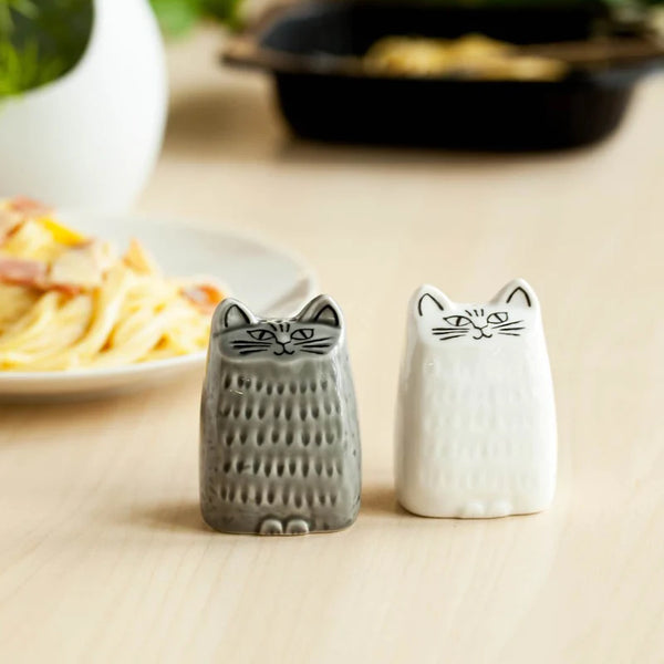 Lisa Larson Cat Salt & Pepper shakers