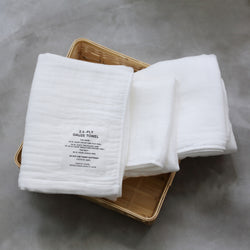 2.5-PLY GAUZE TOWEL | White