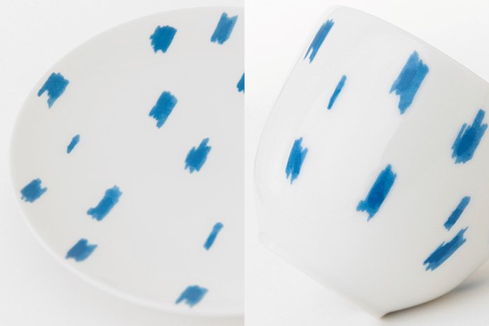 Teacups and saucer