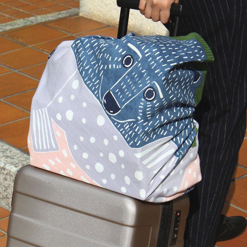 Furoshiki | Bears & Salmon Green | kata kata