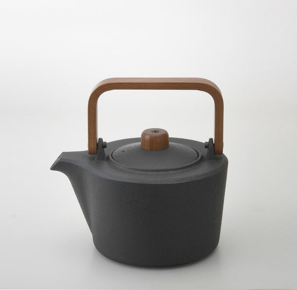 Yamagata Cast Iron Kettles with Wooden Handles