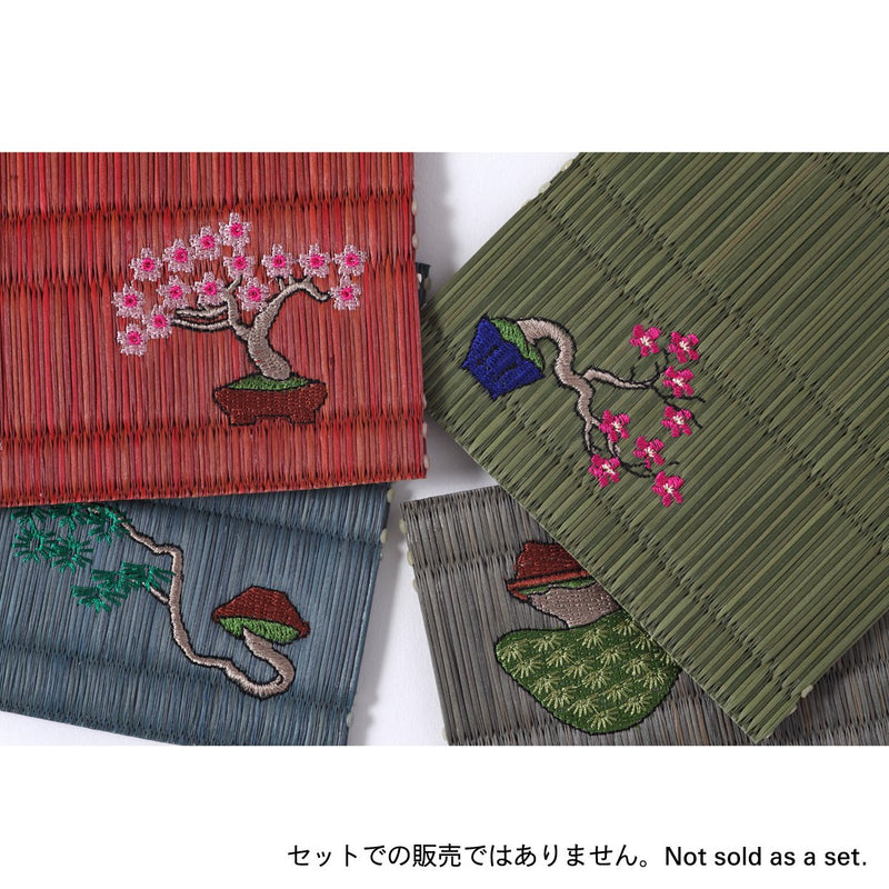 Coaster／"Goyo-matsu" (Five Needle Pine)