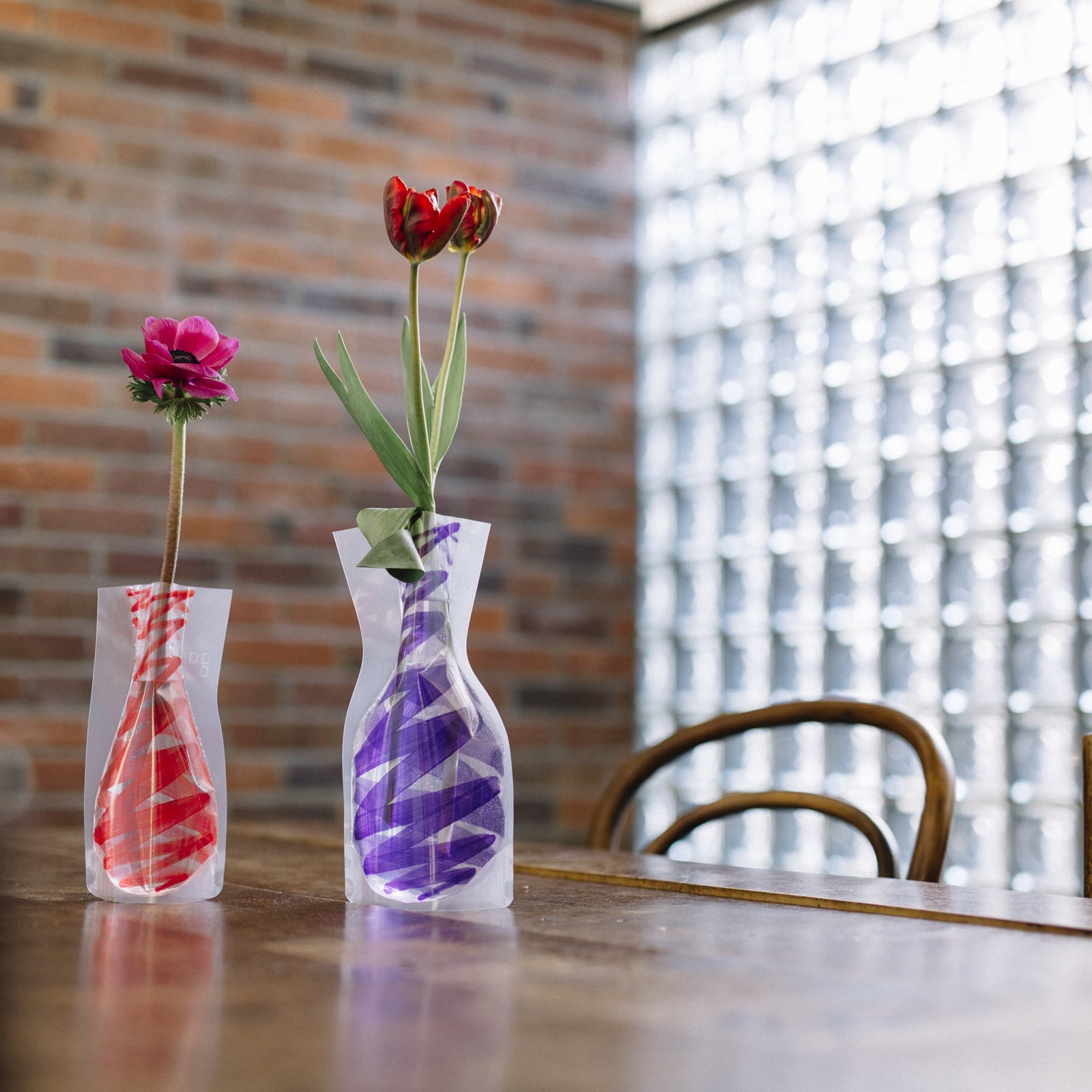 D-BROS FLOWER VASE | BO – ZAKKAsine