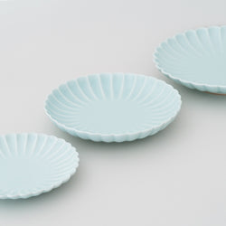 Chrysanthemum Plate | HASAMI