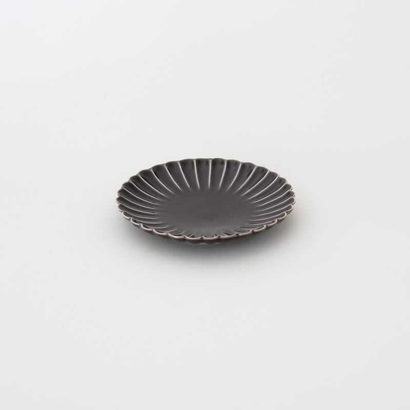 Chrysanthemum Plate | Gray | HASAMI