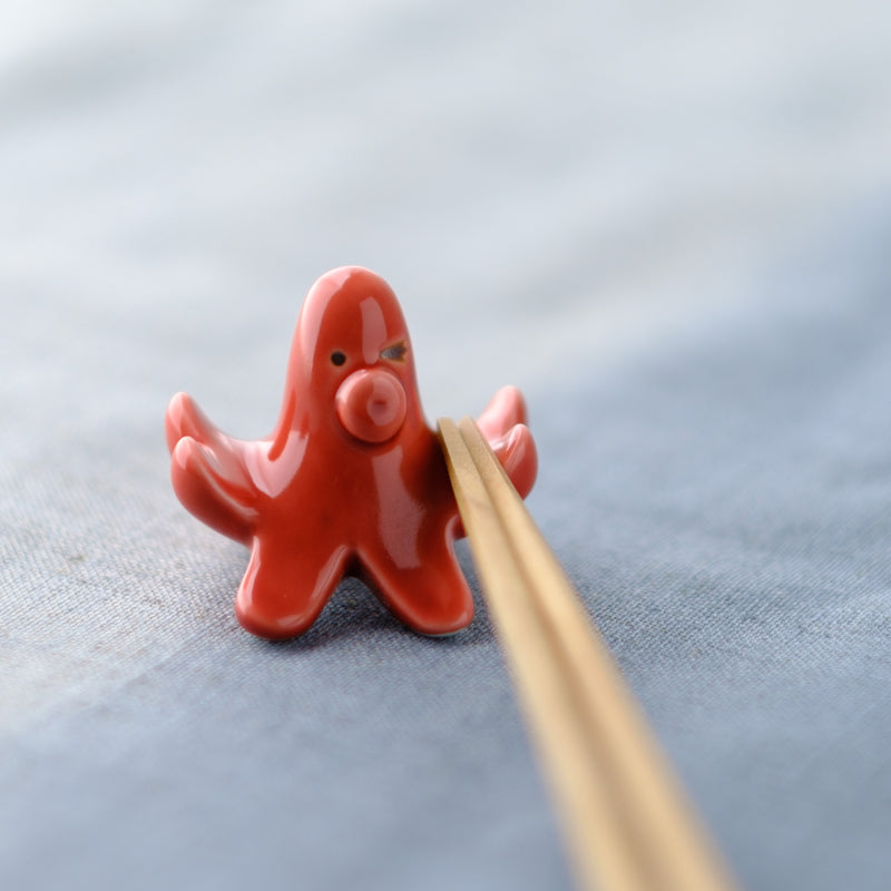 Octopus wink chopstick rest