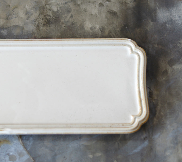 ASSORTI flower-shaped plate L